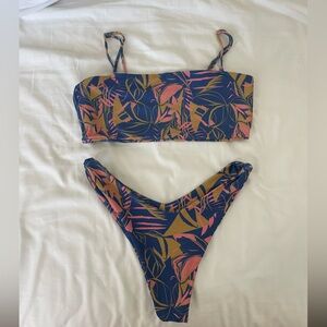 Skatie Bikini - Suzanne L Bottoms, Annie XL Top